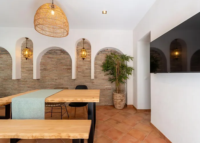 Isaac Peral 2 Apartment