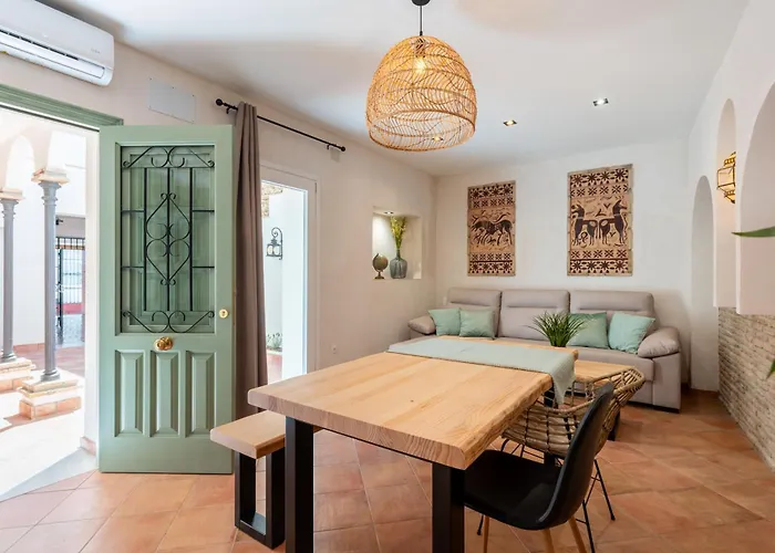 Apartment Isaac Peral 2 *